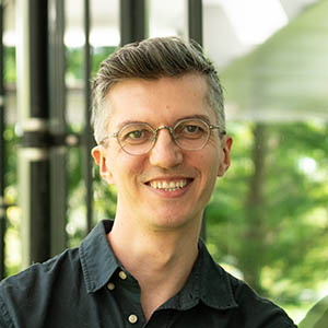Portrait of photo of Almir Aljović