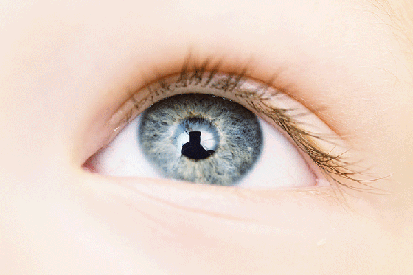 Baby-eyes-600