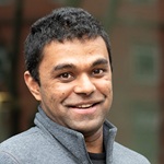 Portrait of photo of vikram chandra