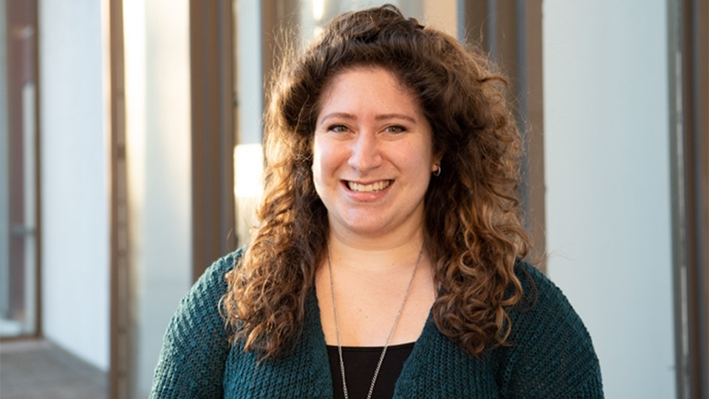 photo of Stephanie DeCross