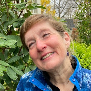 Photo of Barbara Perlo outside