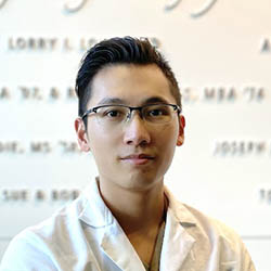 Portrait of photo of Cosmos Wang