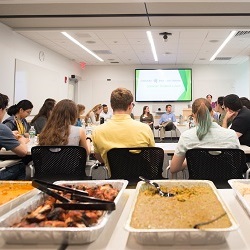 2019 hbi summer student lunch photo