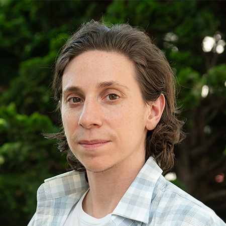 Portrait of photo of leland wexler